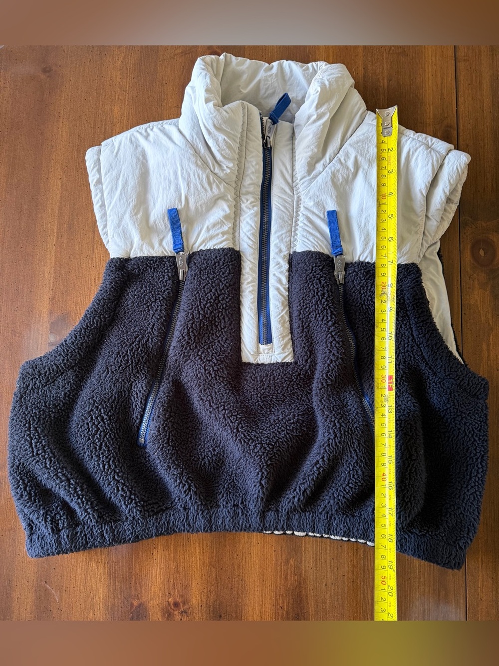 Free People FP Movement Journey Fleece Vest in Navy & Grey Size Small - Picture 7 of 8